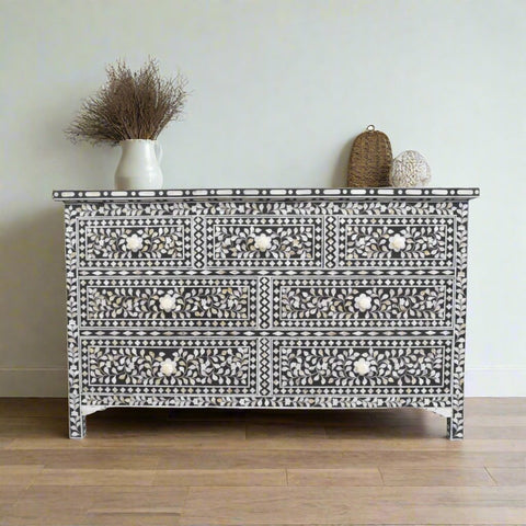 Commode à 7 tiroirs avec incrustation de nacre noire, grande