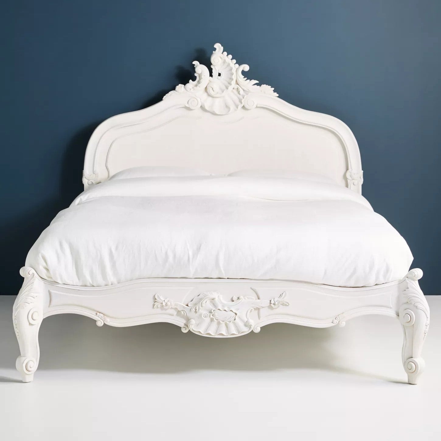 Foliate Menara Bed Ivory