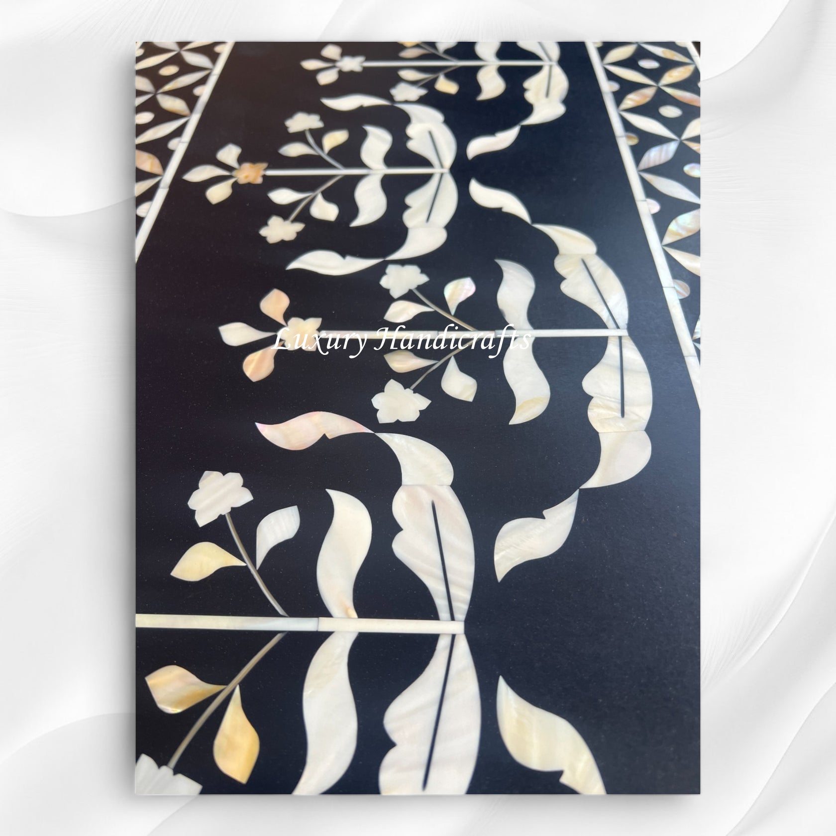 French MOP Inlay Console Black – Luxury Handicraft