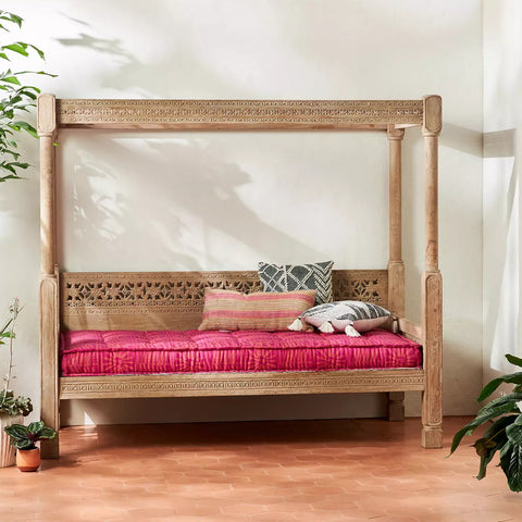 Handcarved Ezana Canopy Daybed Natural