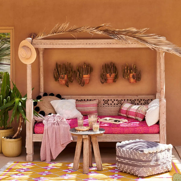 Handcarved Ezana Canopy Daybed Natural