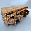 Buffet en bois de teck avec incrustation de nacre naturelle