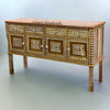 Buffet en bois de teck avec incrustation de nacre naturelle