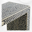 Mesa consola floral con incrustaciones de hueso negra