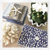 Boîte à incrustations d'os motif floral indigo clair