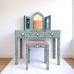 Ensemble de meuble-lavabo avec incrustation de nacre, blanc