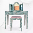 Ensemble de meuble-lavabo avec incrustation de nacre, blanc
