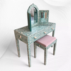 Ensemble de meuble-lavabo avec incrustation de nacre, blanc