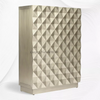 Credenza de 4 puertas con relieve de latón Talitha