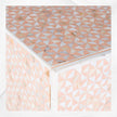 Dreieckiger Schrank mit Perlmutt-Intarsien – Nude Pink