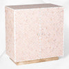 Dreieckiger Schrank mit Perlmutt-Intarsien – Nude Pink