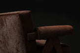 Vela Flat Arm V-Leg Sofa arm detail